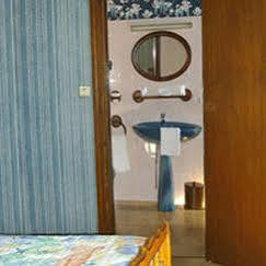 Le Relais Des Monedieres Hotel Seilhac Buitenkant foto